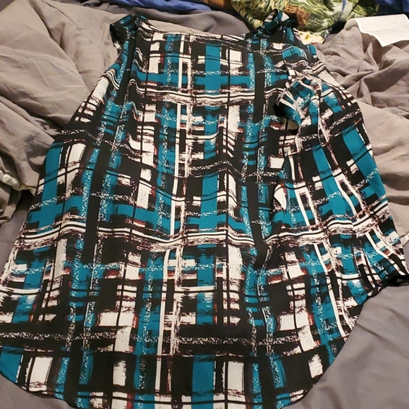 Vanhuesen etra large tank top - Picture 2 of 3